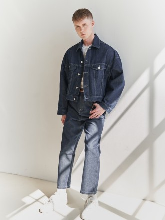 Model Philipp  92678