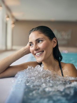 Model Michelle 97049