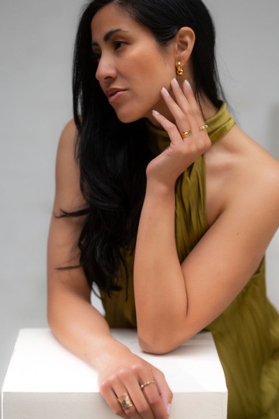 Portfoliobild in der Kategorie Modelbook von Model Annahid 97224 ab Aachen