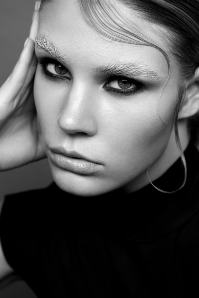 Portfoliobild in der Kategorie Modelbook von Model Alina-Madeleine 98919 ab Hamburg