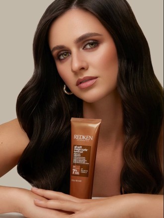 Model Jennifer 99889