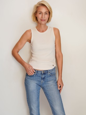 Model Christine 100111