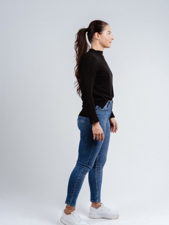 Model Ioanna 101748