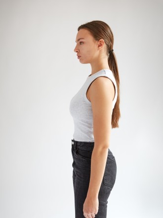 Model Karina 101751