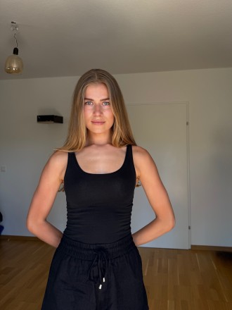 Model Jana 102314