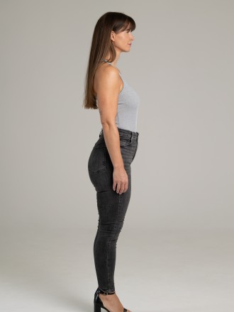 Model Jennifer 25959