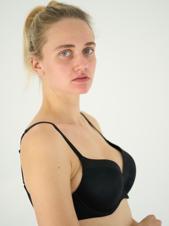 Model Birte Kristin 33261