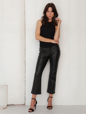 Model Kimberly 37096