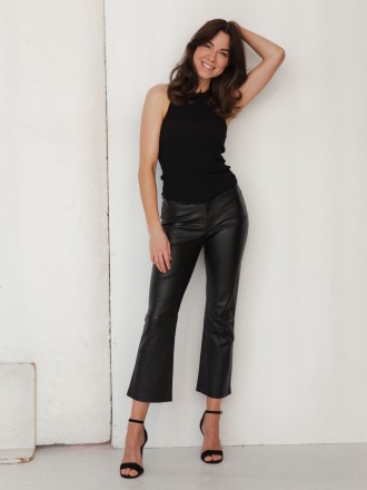 Model Kimberly 37096