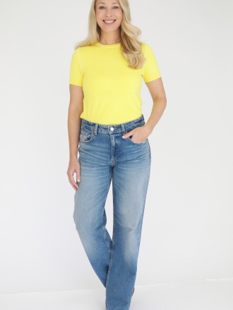 Model Heidi 46808