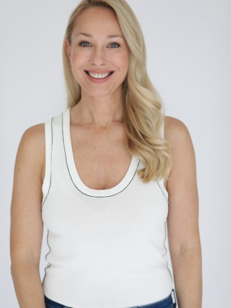 Model Heidi 46808