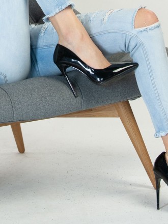 Model Carla 47000