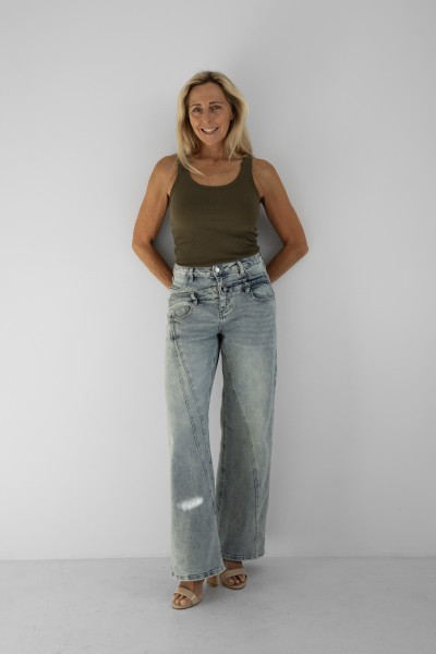 Portfoliobild in der Kategorie Modelbook von Model Marion 53193 ab Köln