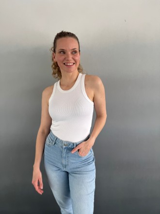 Model Marianne 56140