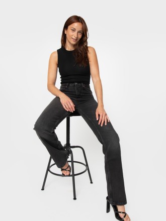 Model Viviana 57588