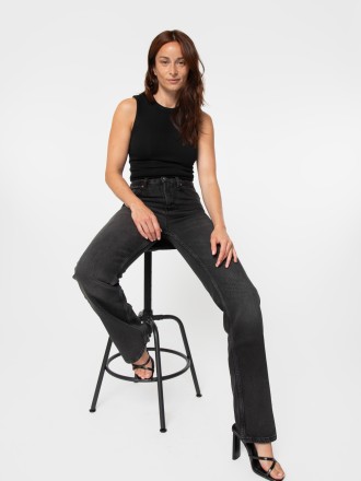 Model Viviana 57588