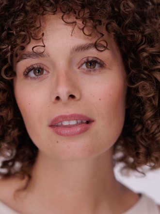 Model Shirley May 58998