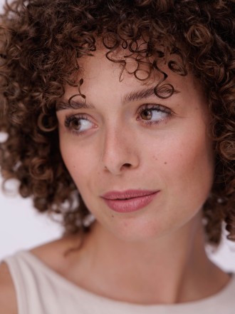 Model Shirley May 58998