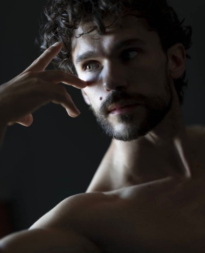 Portfoliobild in der Kategorie Modelbook von Model Yuri 60413 ab Berlin