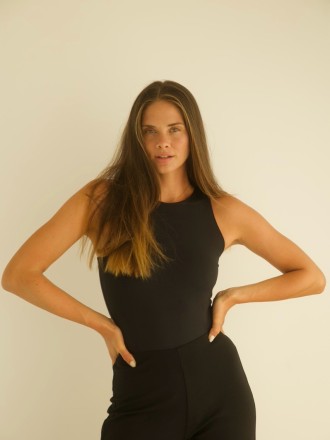 Model Jasmin 63876