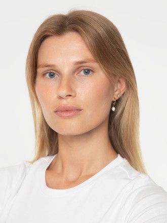 Model Alina 64082