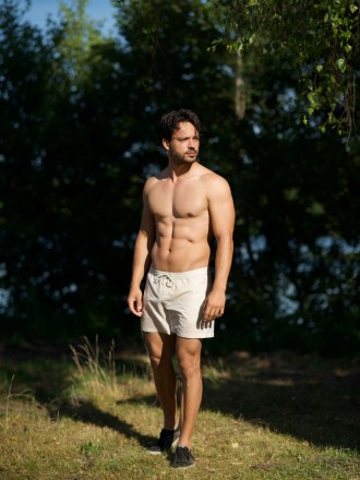 Model Daniel Mukunda 64109