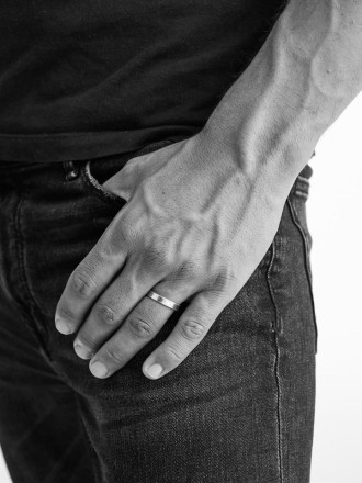 Model Daniel Mukunda 64109