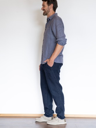 Model Michael 64549