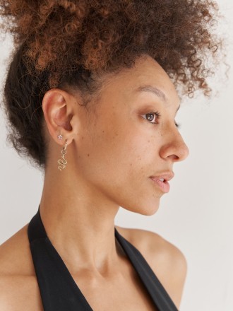Model Miriam 67345