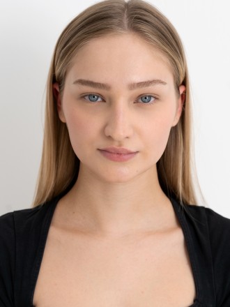 Model Sophia-Marie  67825