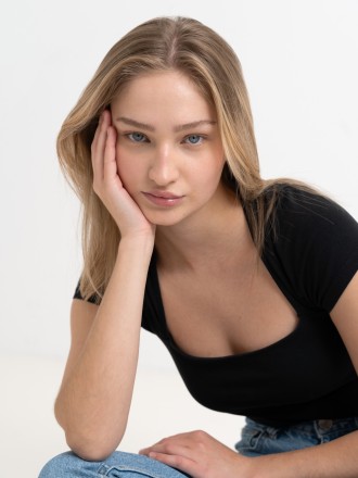 Model Sophia-Marie  67825