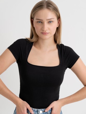 Model Sophia-Marie  67825