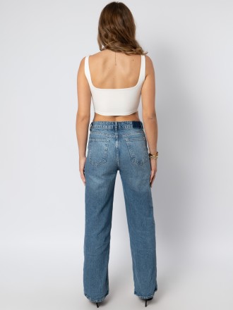 Model Victoria 67987