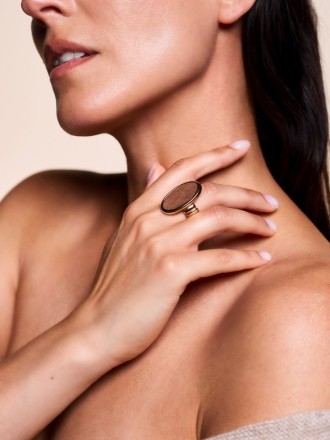 Model Ally Ann 68485