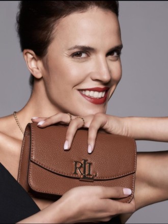 Model Ally Ann 68485