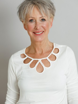 Model Christine 69582