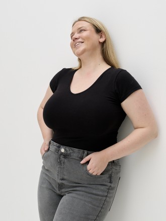 Model Madeleine 69776