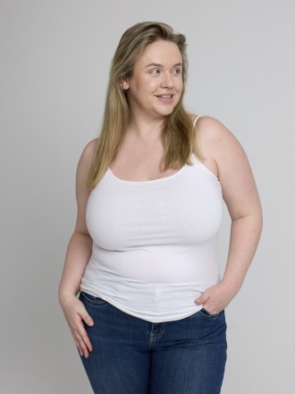 Model Madeleine  69776