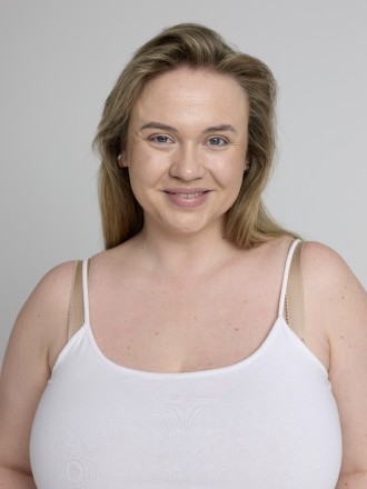 Model Madeleine  69776