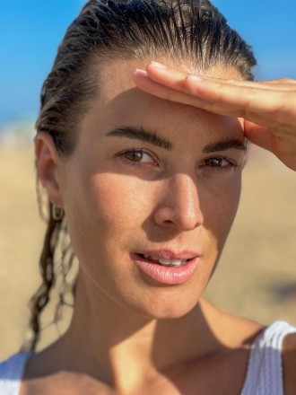 Model Laura 69917
