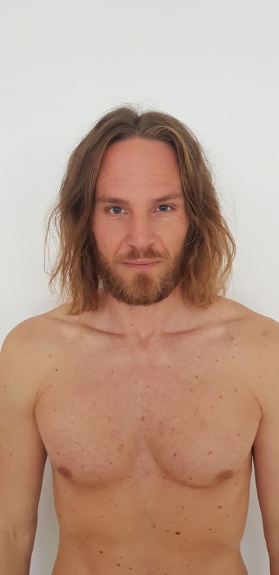 Portfoliobild in der Kategorie Modelbook von Model Dennis 70108 ab Wiesbaden