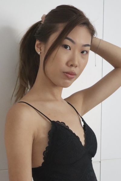 Portfoliobild in der Kategorie Modelbook von Model Canathy 70426 ab Frankfurt
