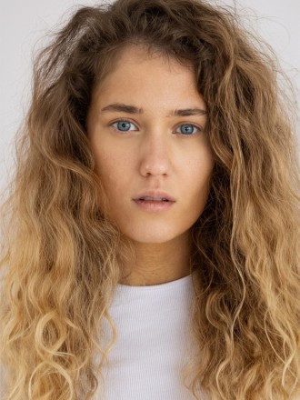 Model Lana 70462