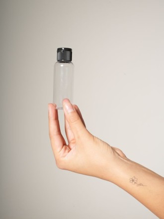 Model Tuvana Linet 70586