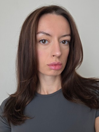 Model Violetta  71349