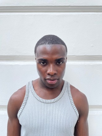 Model Andrew 72806