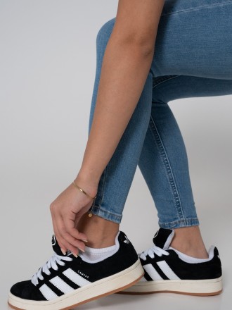 Model Theresia Sofie 73498