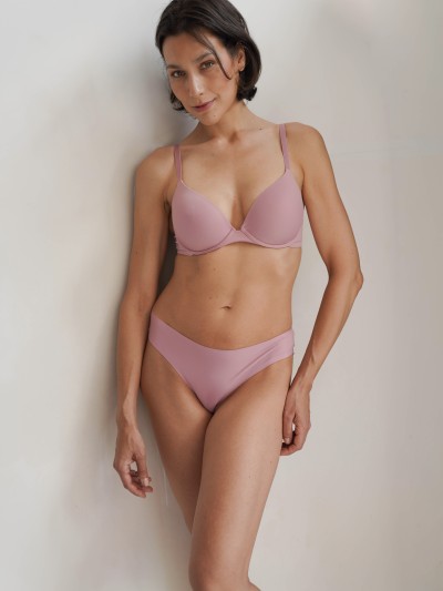 Portfoliobild in der Kategorie Modelbook von Model Antonia 73918 ab Hamburg