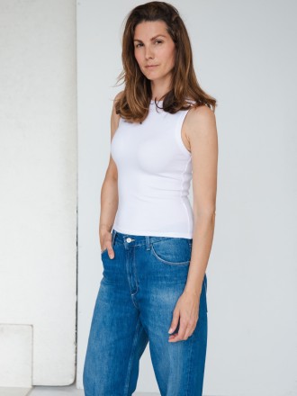 Model Nina 75060