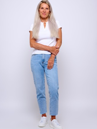 Model Nicole 75248